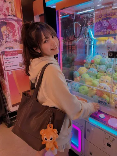 色彩斑斓的街机抓拍人像