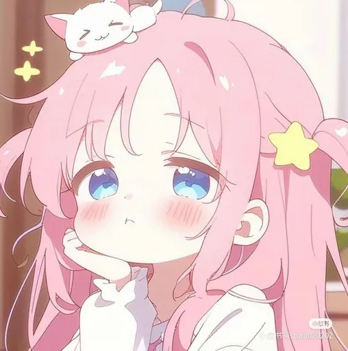 睡眼惺忪的粉发 Q 版少女